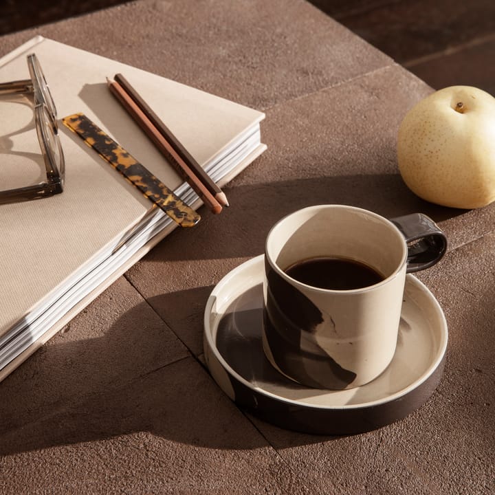 Taza y platillo Inlay, Sand-brown Ferm Living