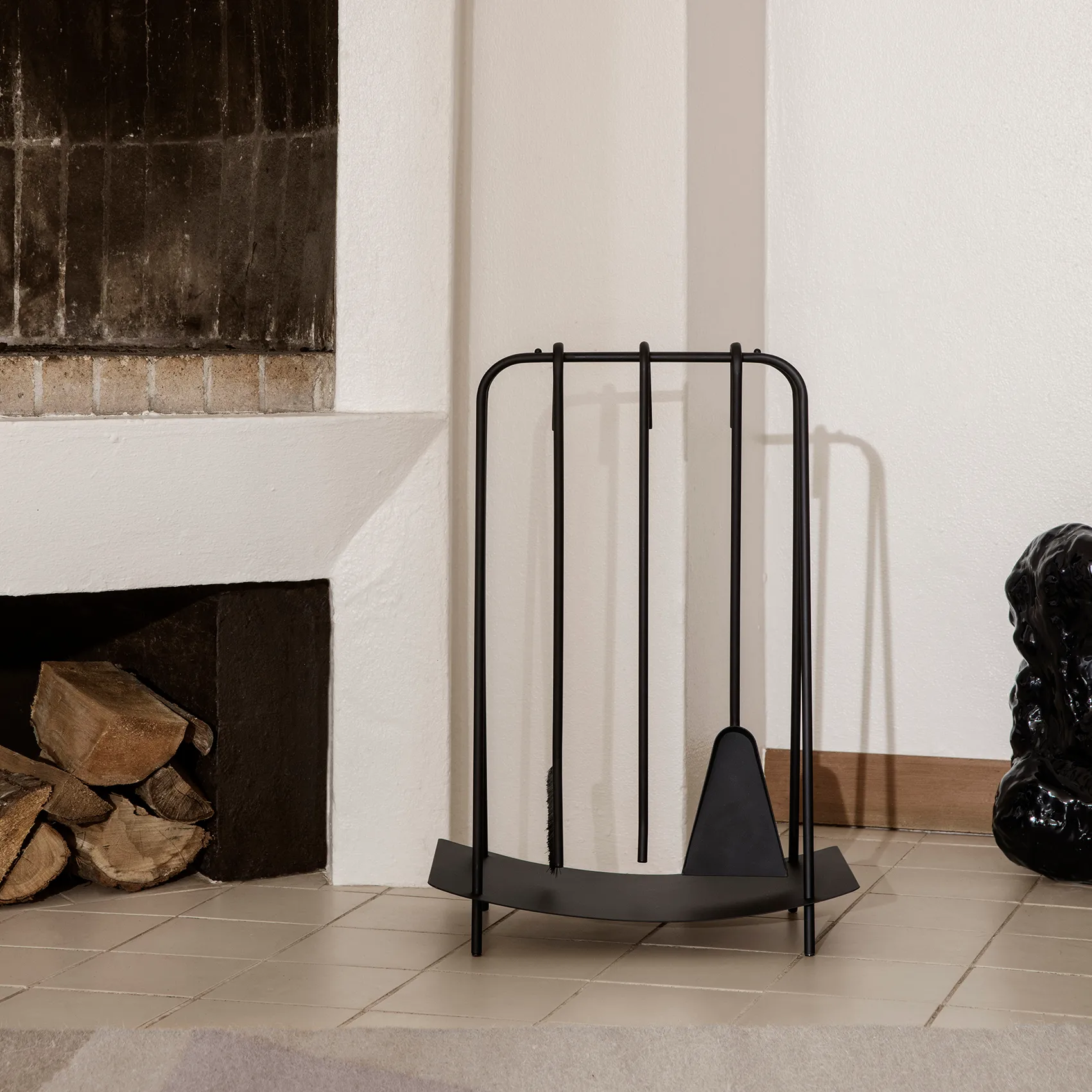 Utensilios de chimenea Port, negro Ferm Living