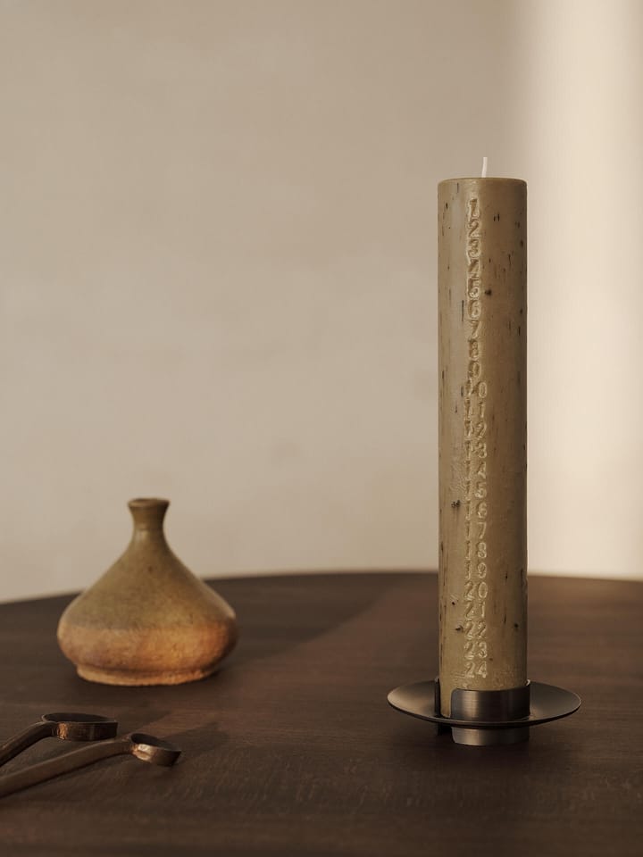 Vela de calendario Mura, Ash brown Ferm Living