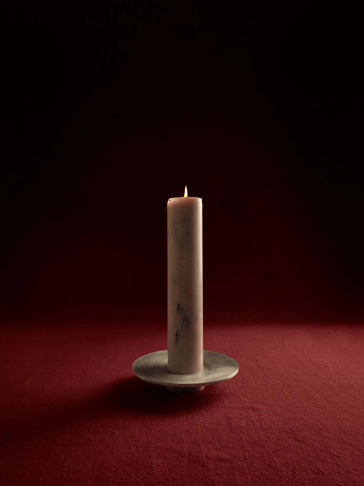 Vela de calendario Mura, Orchid Ferm Living