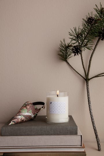 Vela perfumada Christmas Calendar - blanco - Ferm Living