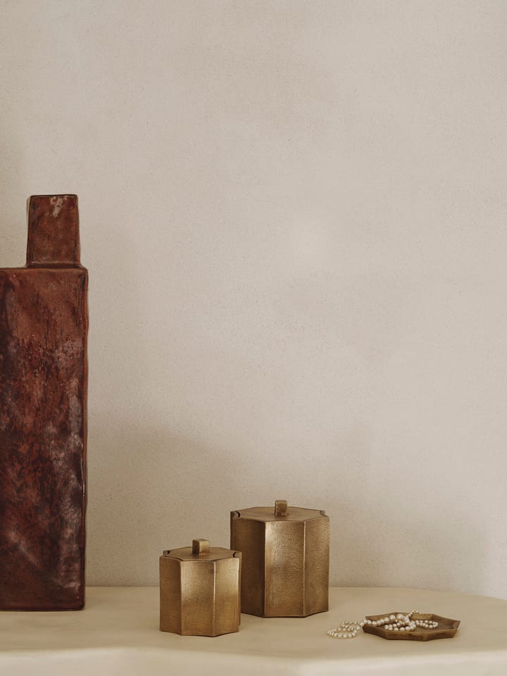 Vela perfumada Otte 36 h, Brass finish Ferm Living