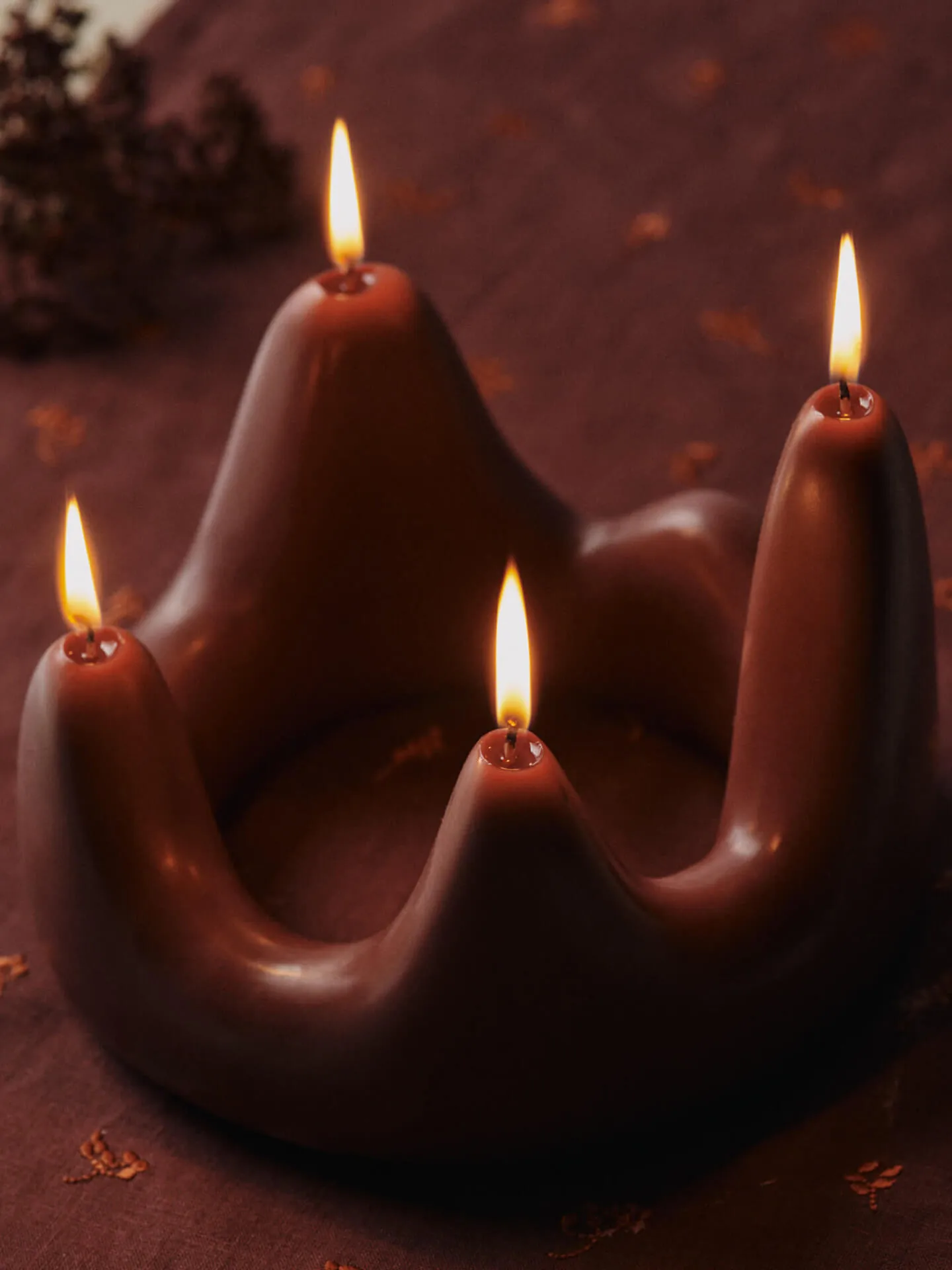 Vela Stala candle ring, Dark grape Ferm Living