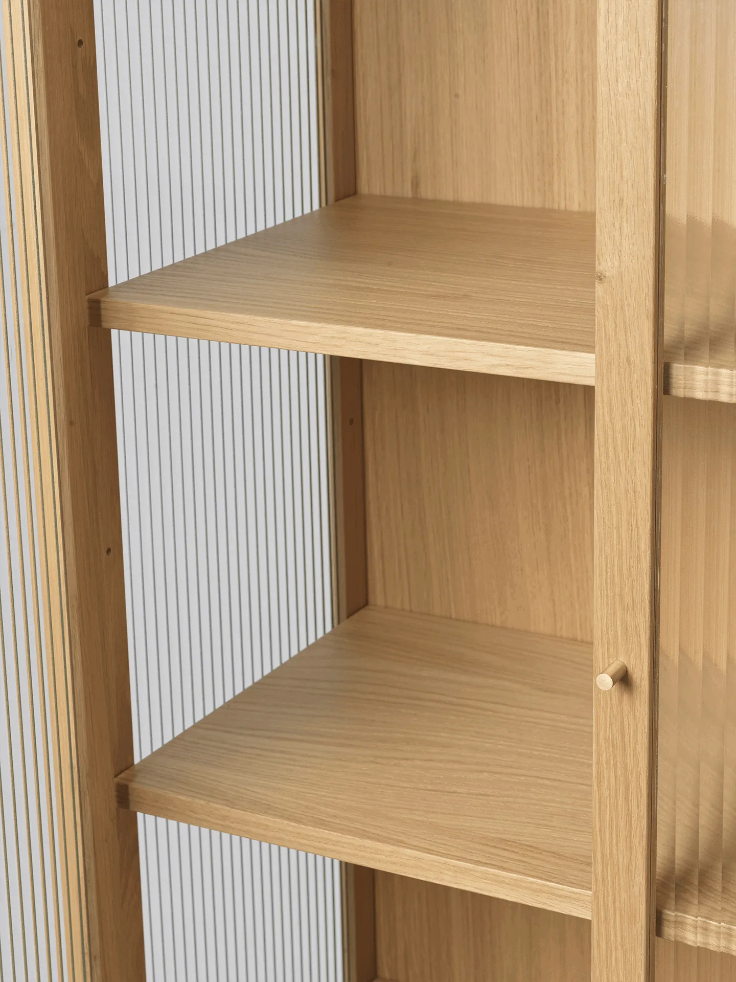 Vitrina Reed 70x155 cm, Natural oak Ferm Living