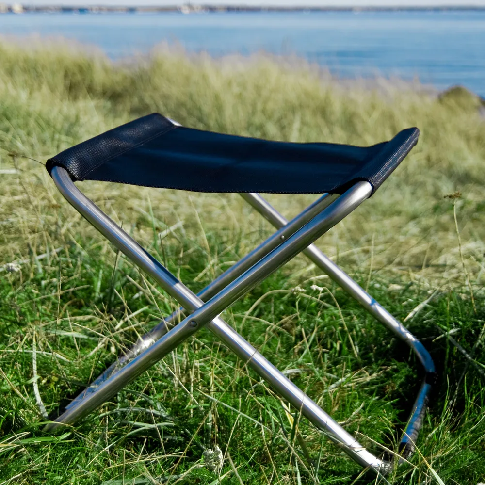 Taburete Chico, Sage green, estructura de aluminio Fiam