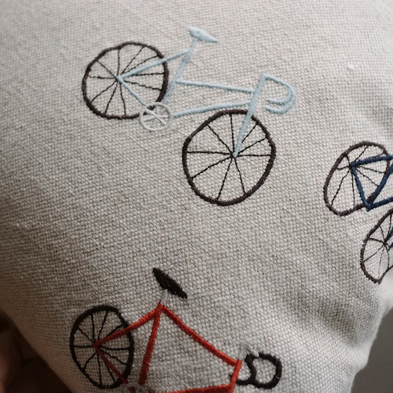 Funda de cojín Bicycles 48x48 cm, Beige Fine Little Day