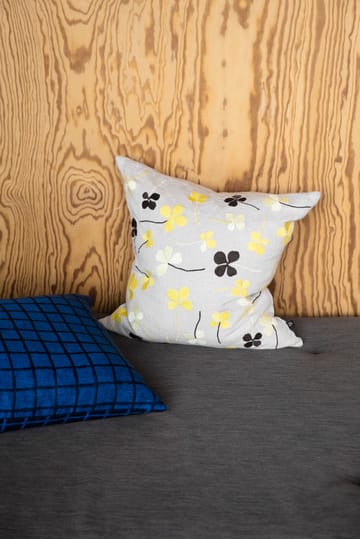 Funda de cojín Clover 48x48 cm - Yellow - Fine Little Day