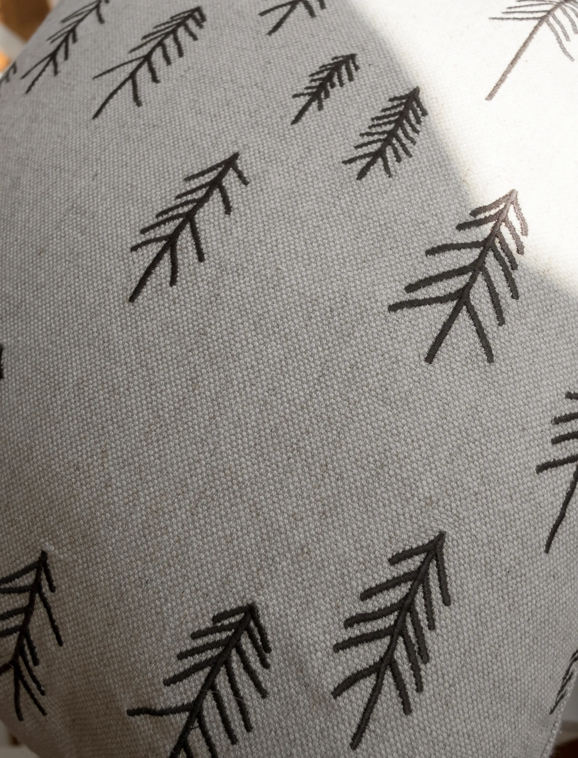 Funda de cojín Tall 48x48 cm, marrón-natural Fine Little Day