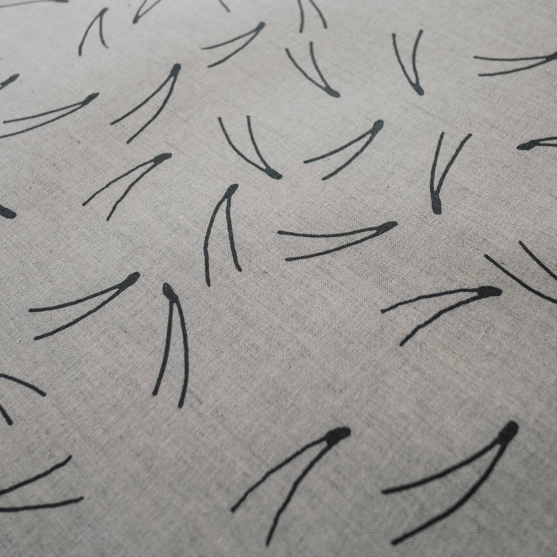 Hule Barr, negro-natural Fine Little Day