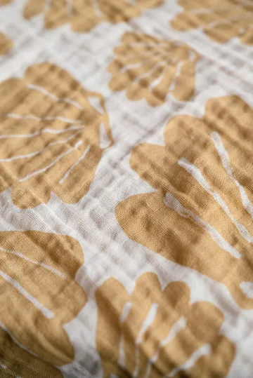 Manta de muselina Snäcka 120x120 cm - Sand - Fine Little Day
