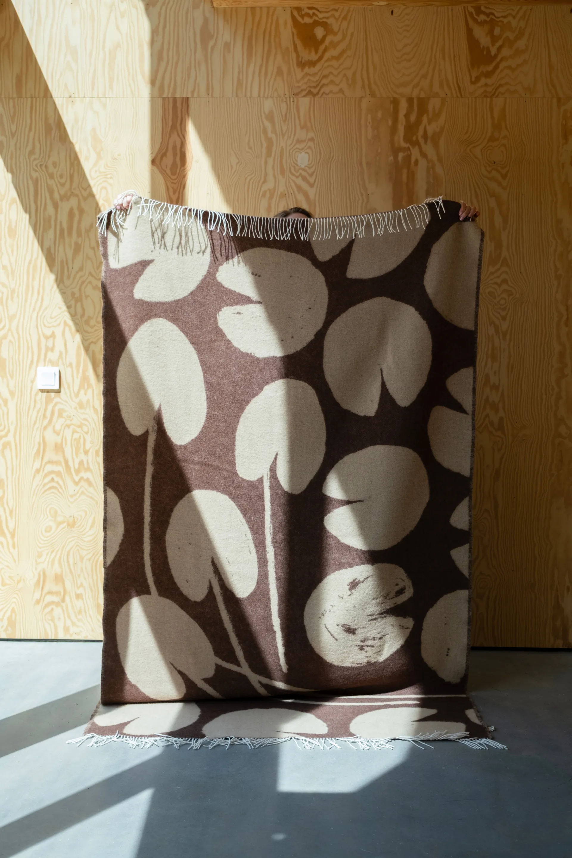 Manta Water lilies 130x220 cm, Brown Fine Little Day