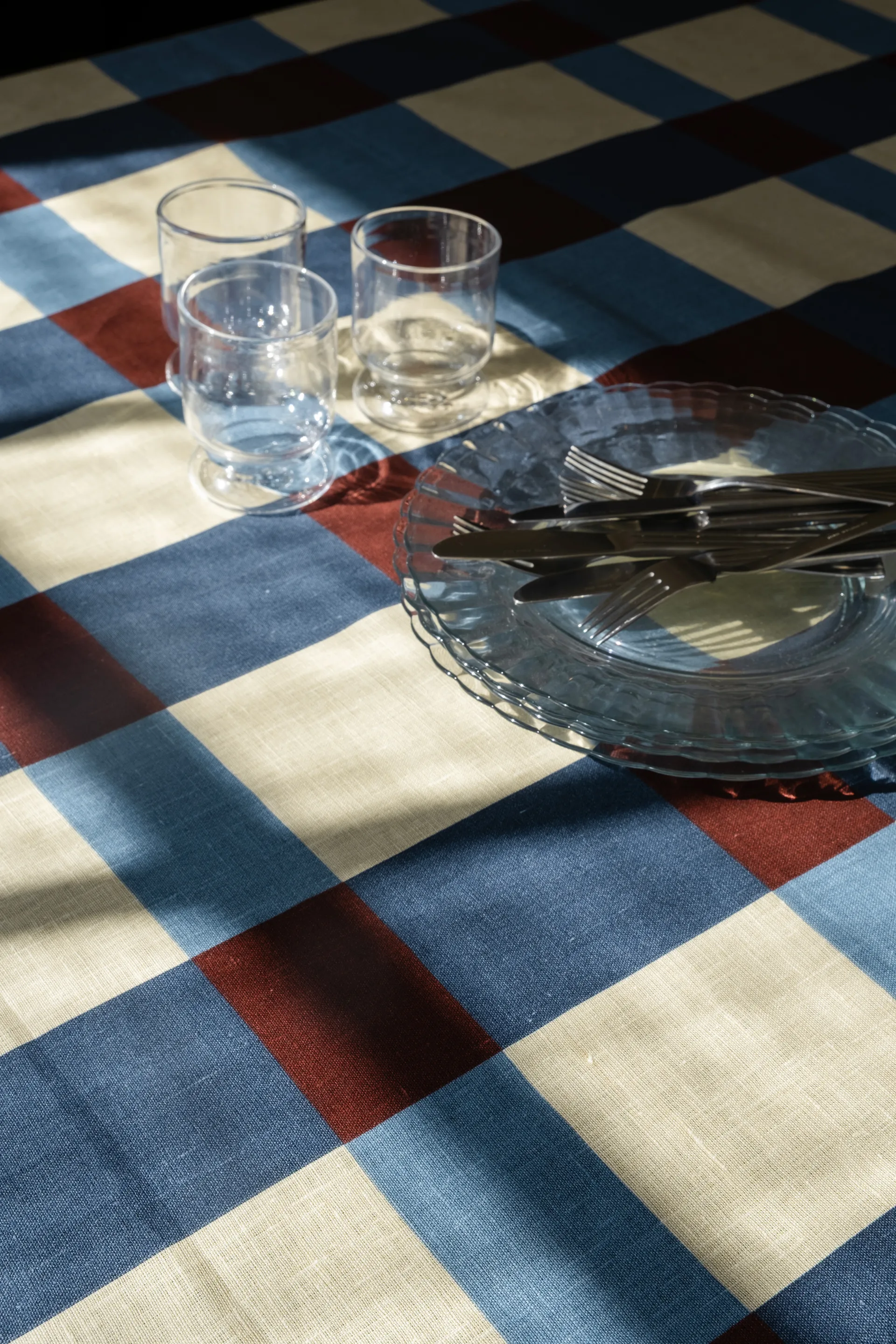 Mantel Fält  149x250 cm, Plum Fine Little Day