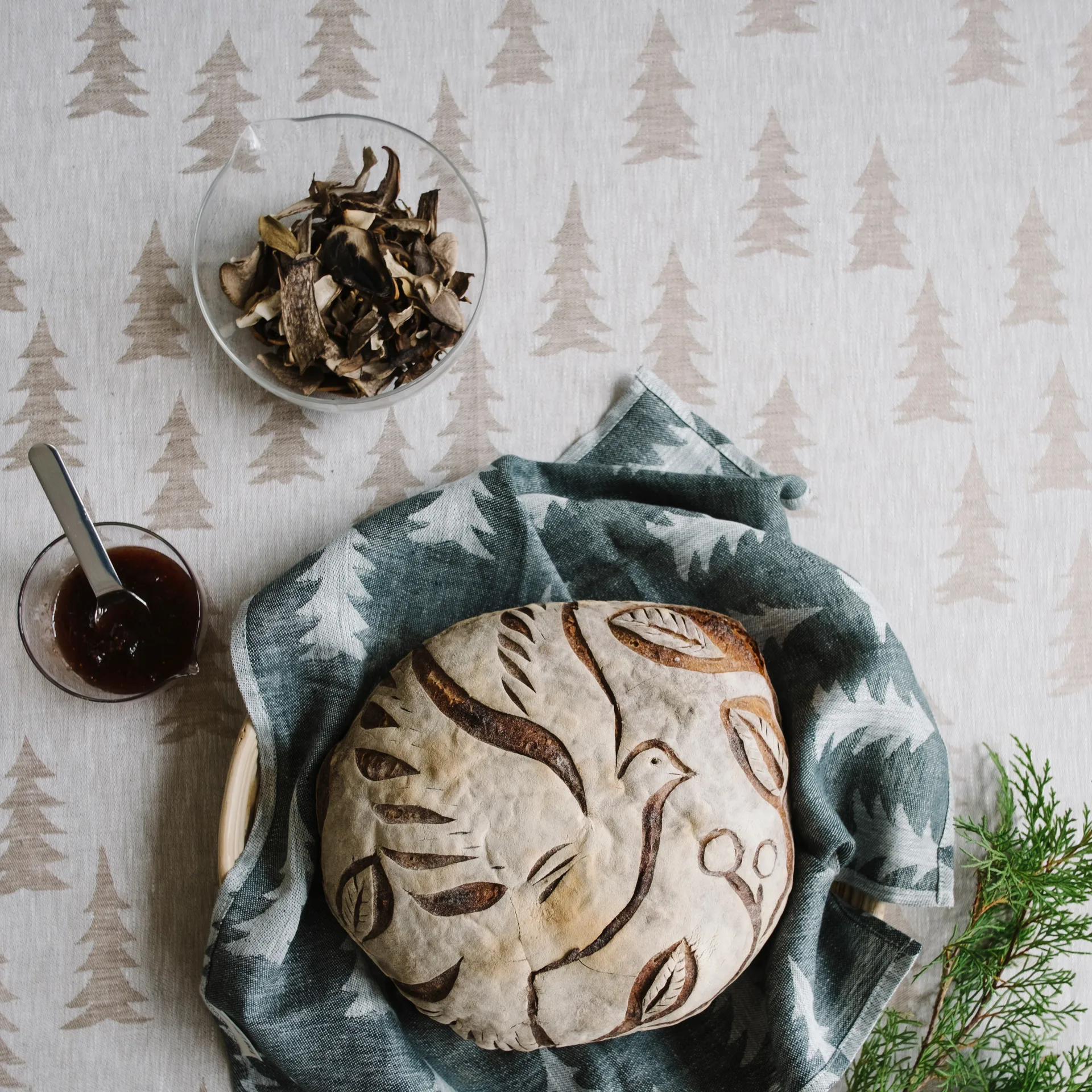 Mantel Gran lino 147x147 cm, Sand Fine Little Day