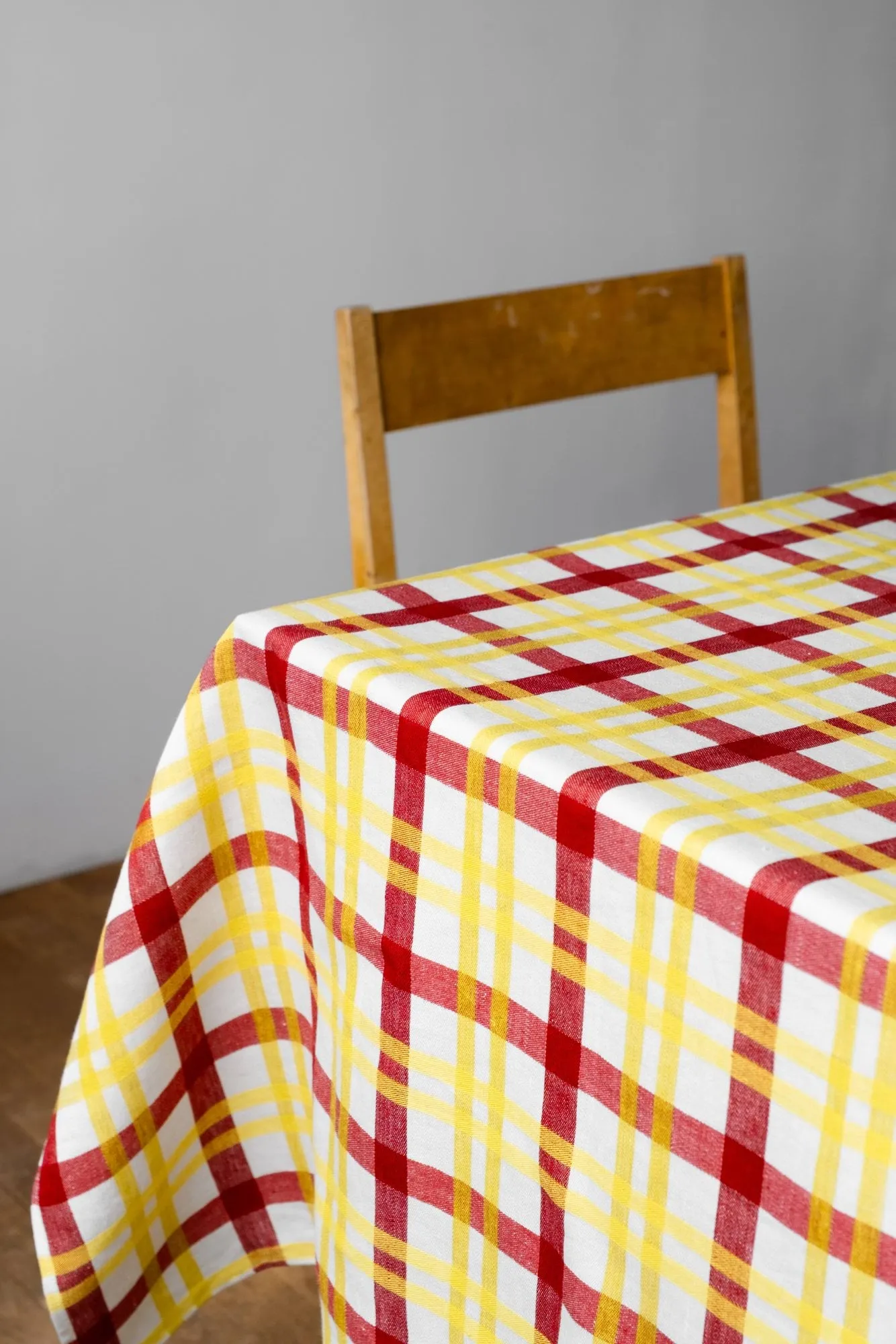 Mantel Grid, Amarillo, 147x250 cm Fine Little Day
