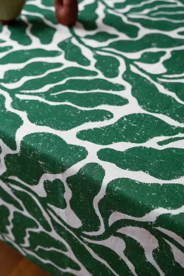 Mantel Leaves - Green, 149x250 cm - Fine Little Day