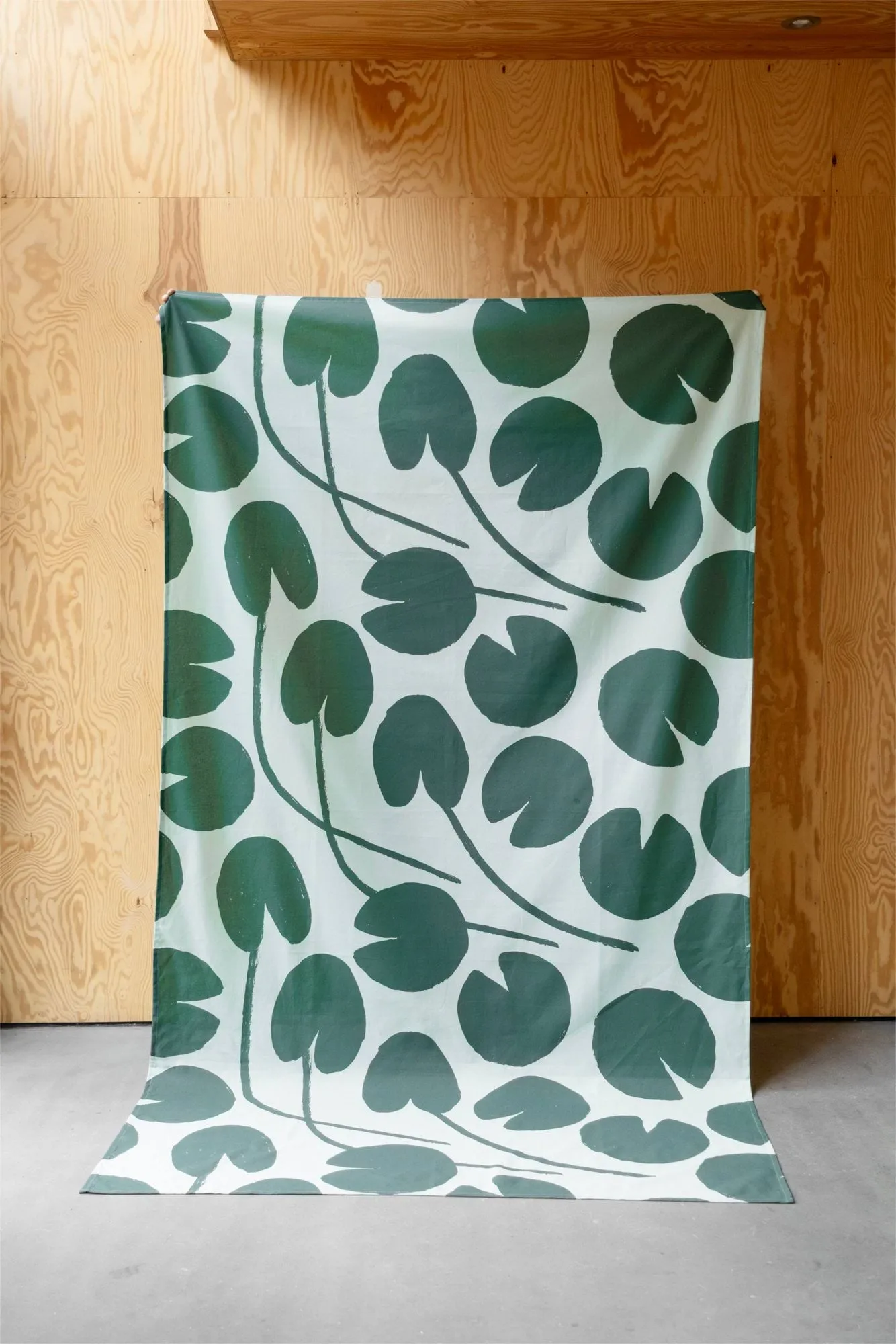 Mantel Water lilies, Verde claro-verde, 147x147 cm Fine Little Day