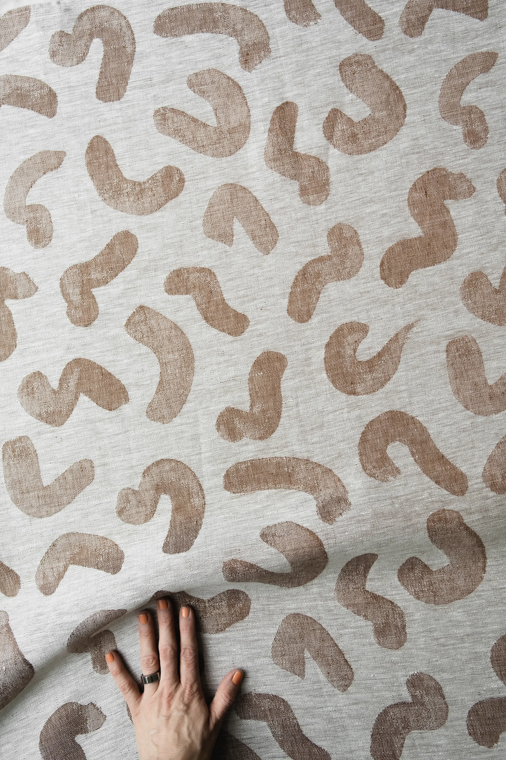 Tela Udon, marrón Fine Little Day