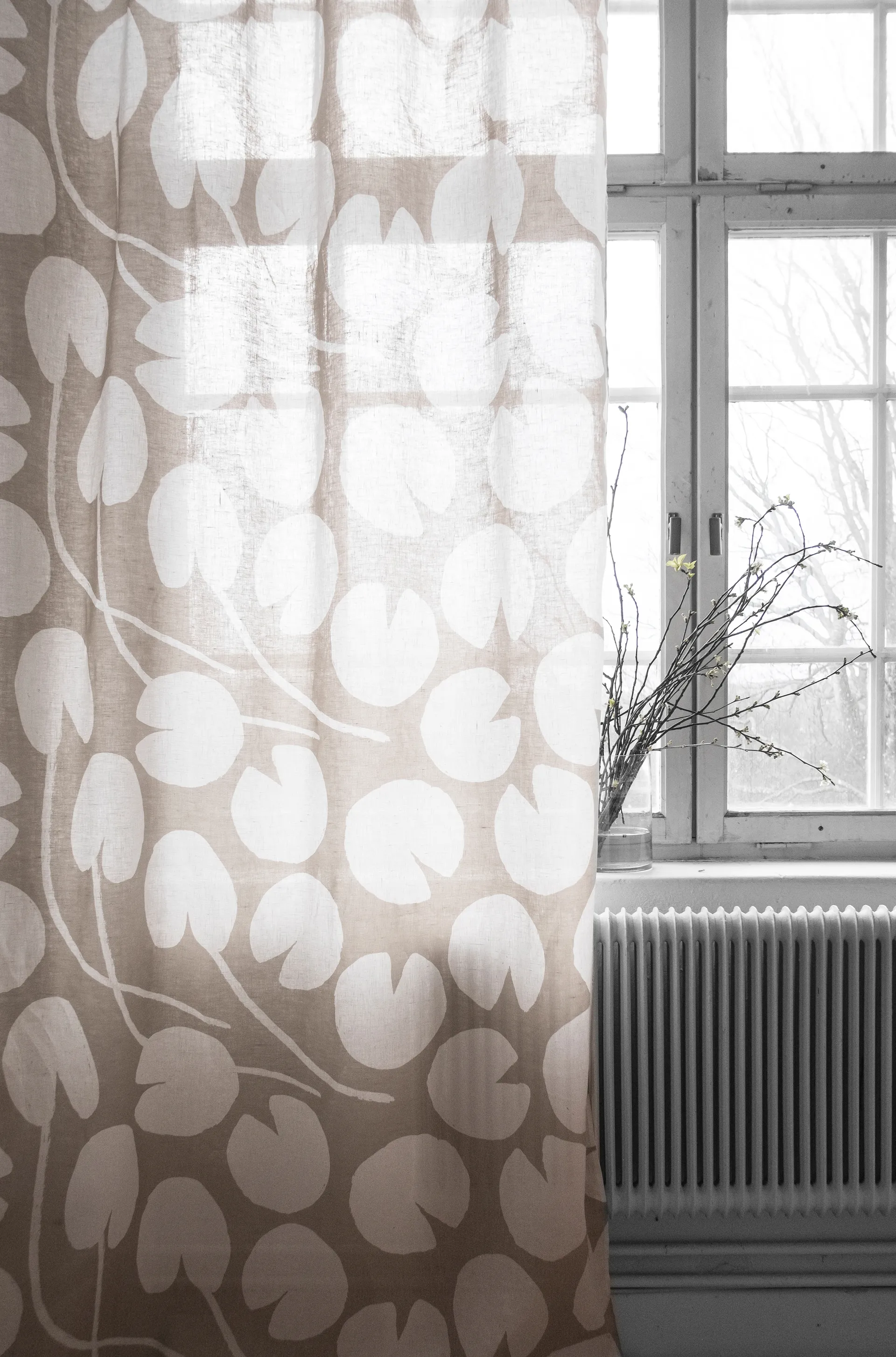 Tela Water Lilies, arena-blanco Fine Little Day