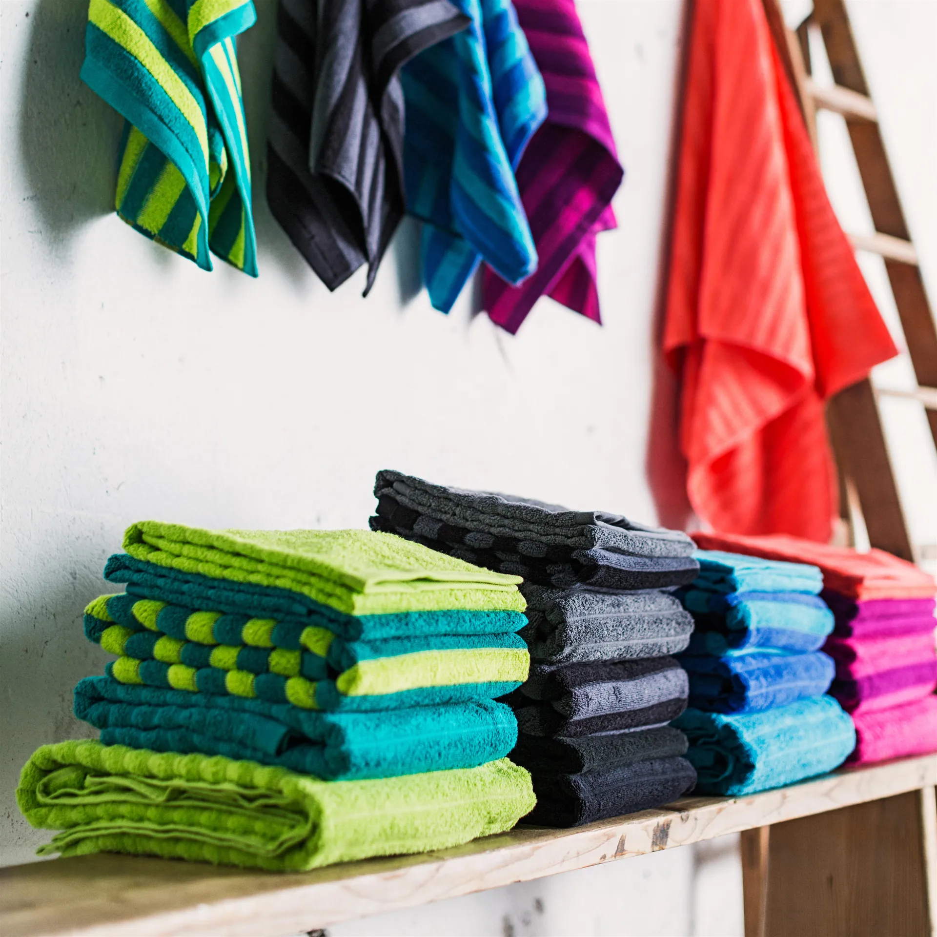 Toalla de mano Reilu, 50 x 70 cm, gris Finlayson