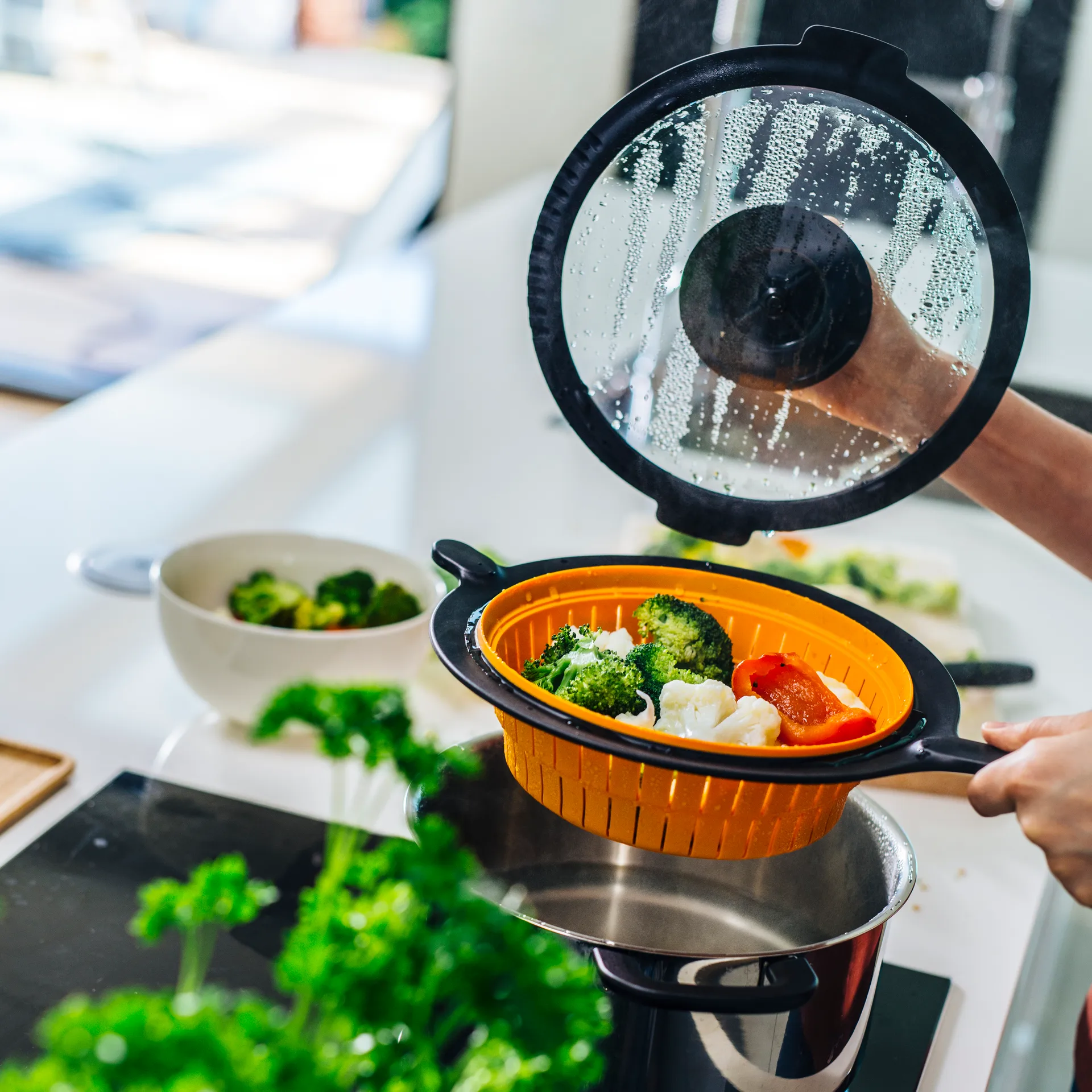 Colador Functional Form, negro Fiskars