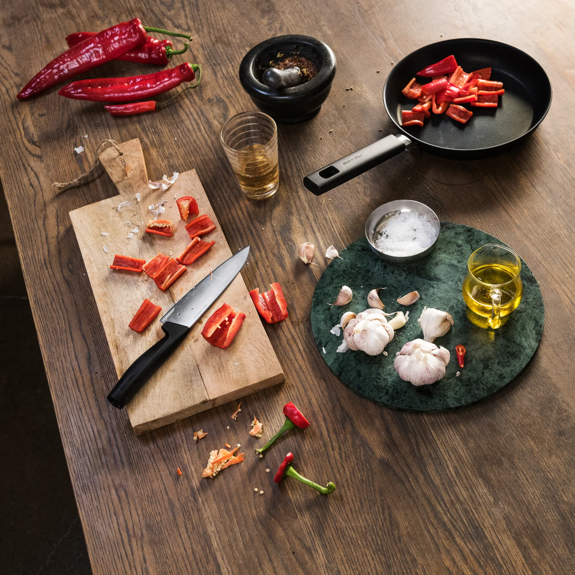 Cuchillo de chef Hard Edge 17 cm, acero inoxidable Fiskars