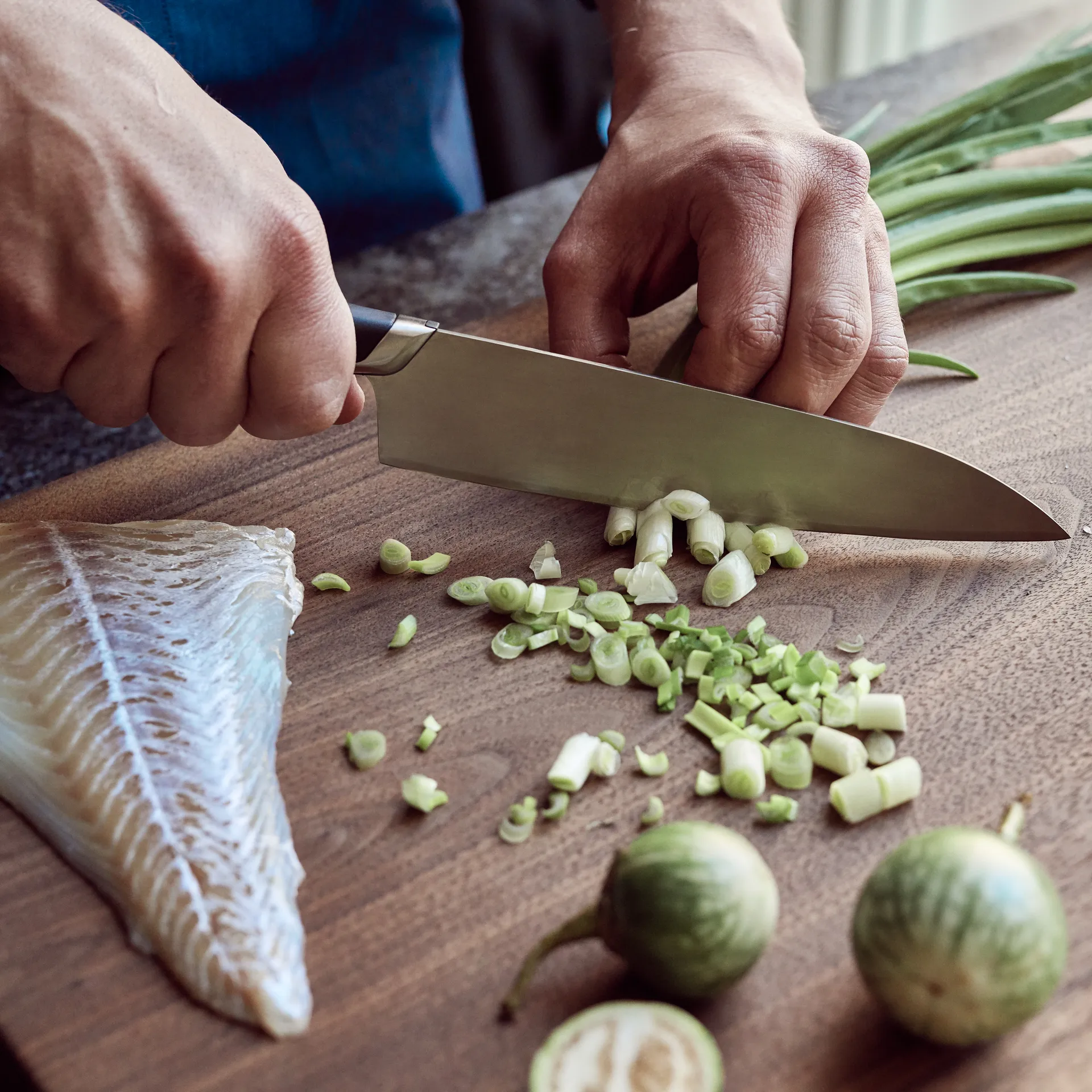 Cuchillo de chef Titanium 20 cm, negro Fiskars