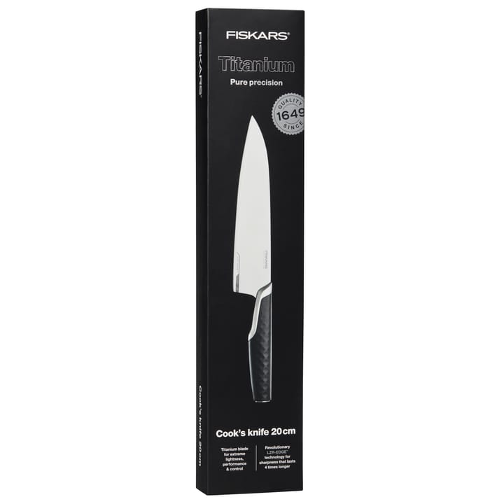 Cuchillo de chef Titanium 20 cm, negro Fiskars