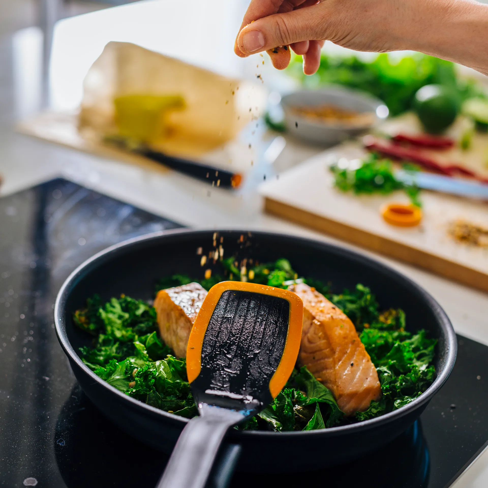 Espátula Functional Form 29 cm, negro Fiskars