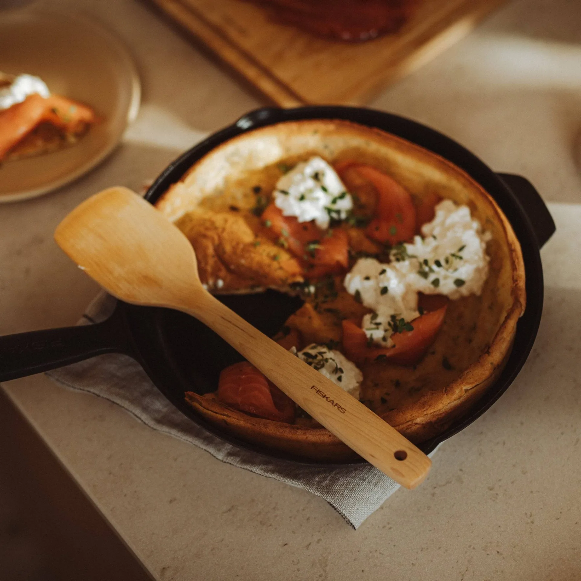 Folken espátula de cocina, Sin ranuras Fiskars