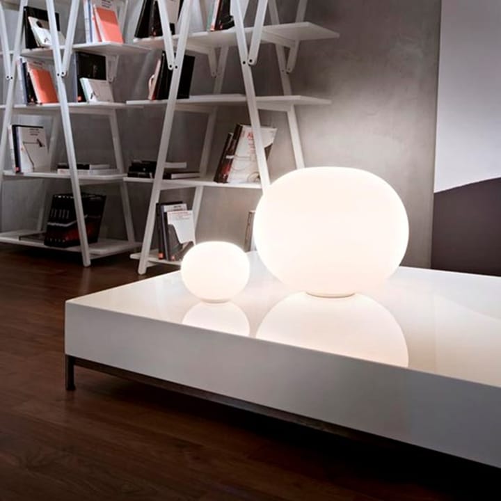 Lámpara de mesa Glo-ball B Zero, Cristal opal blanco Flos