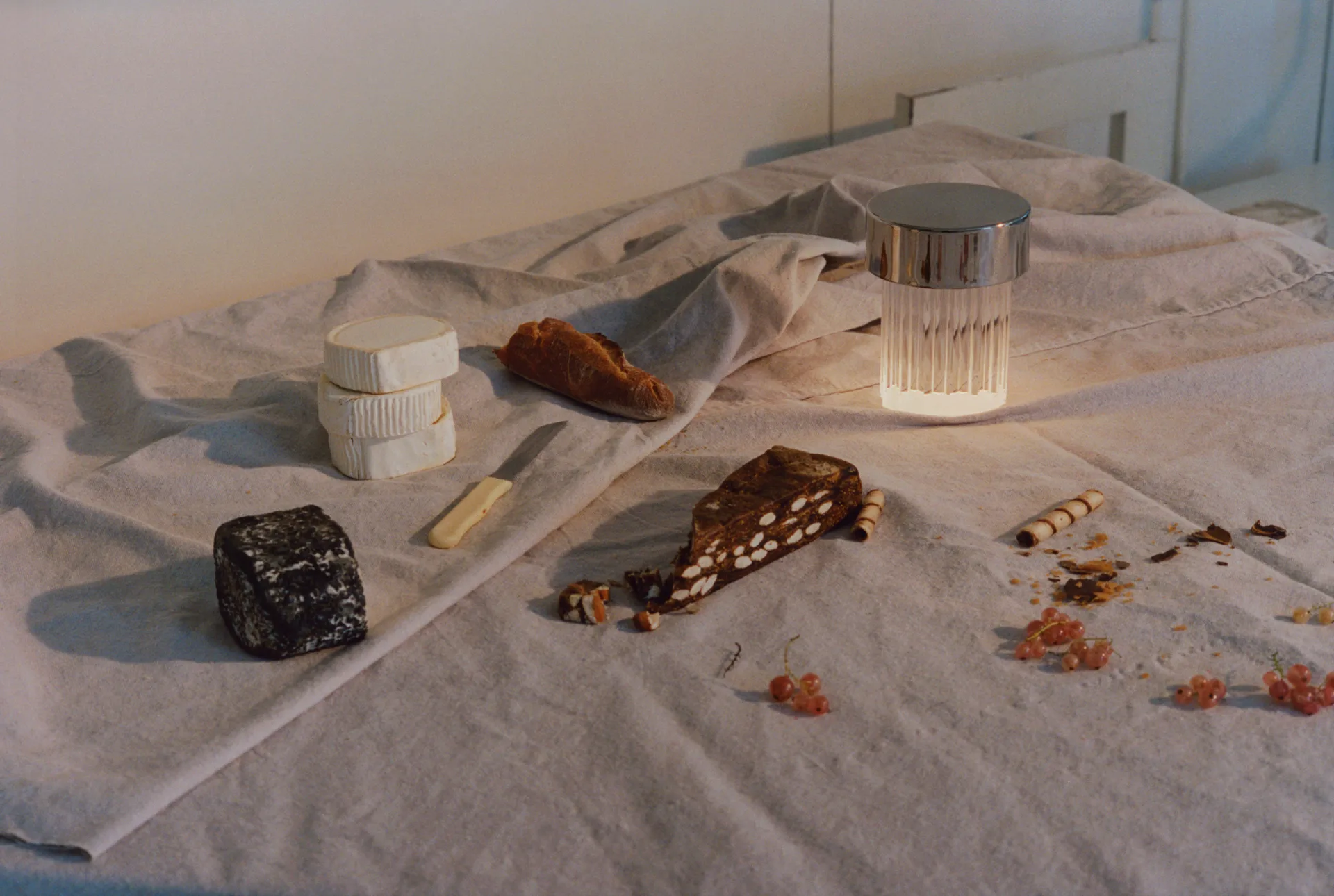 Lámpara de mesa Last Order Fluted IP55, Acero inoxidable Flos