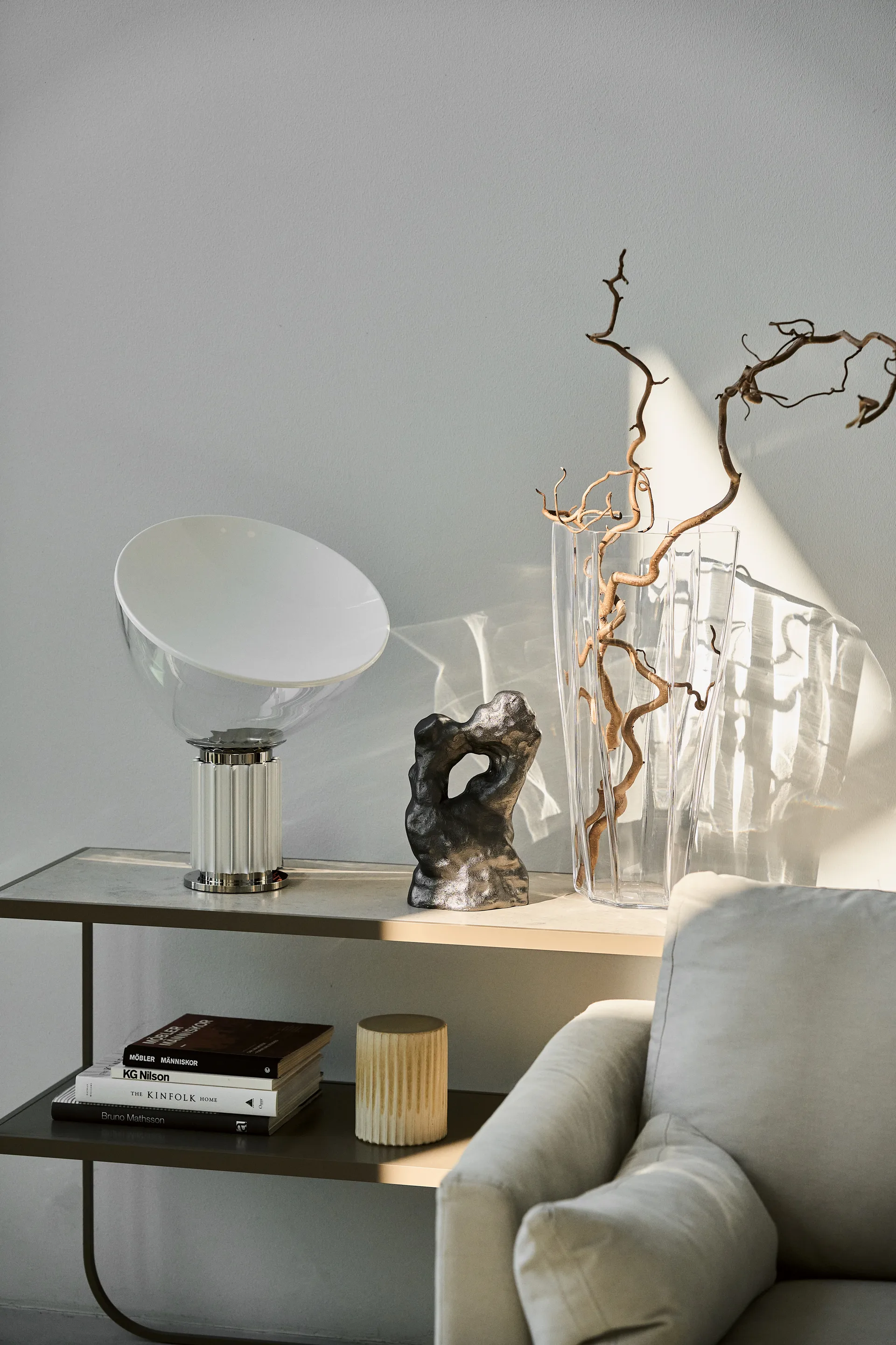 Lámpara de mesa Taccia Small LED 48,5 cm, Silver, cúpula de cristal Flos