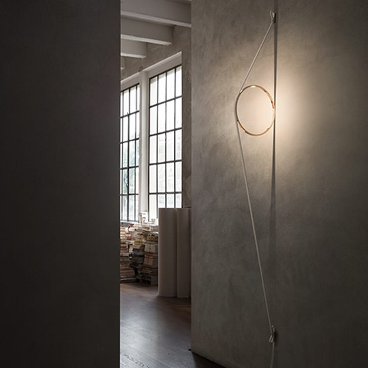 Lámpara de pared Wirering, Gris/blanco Flos