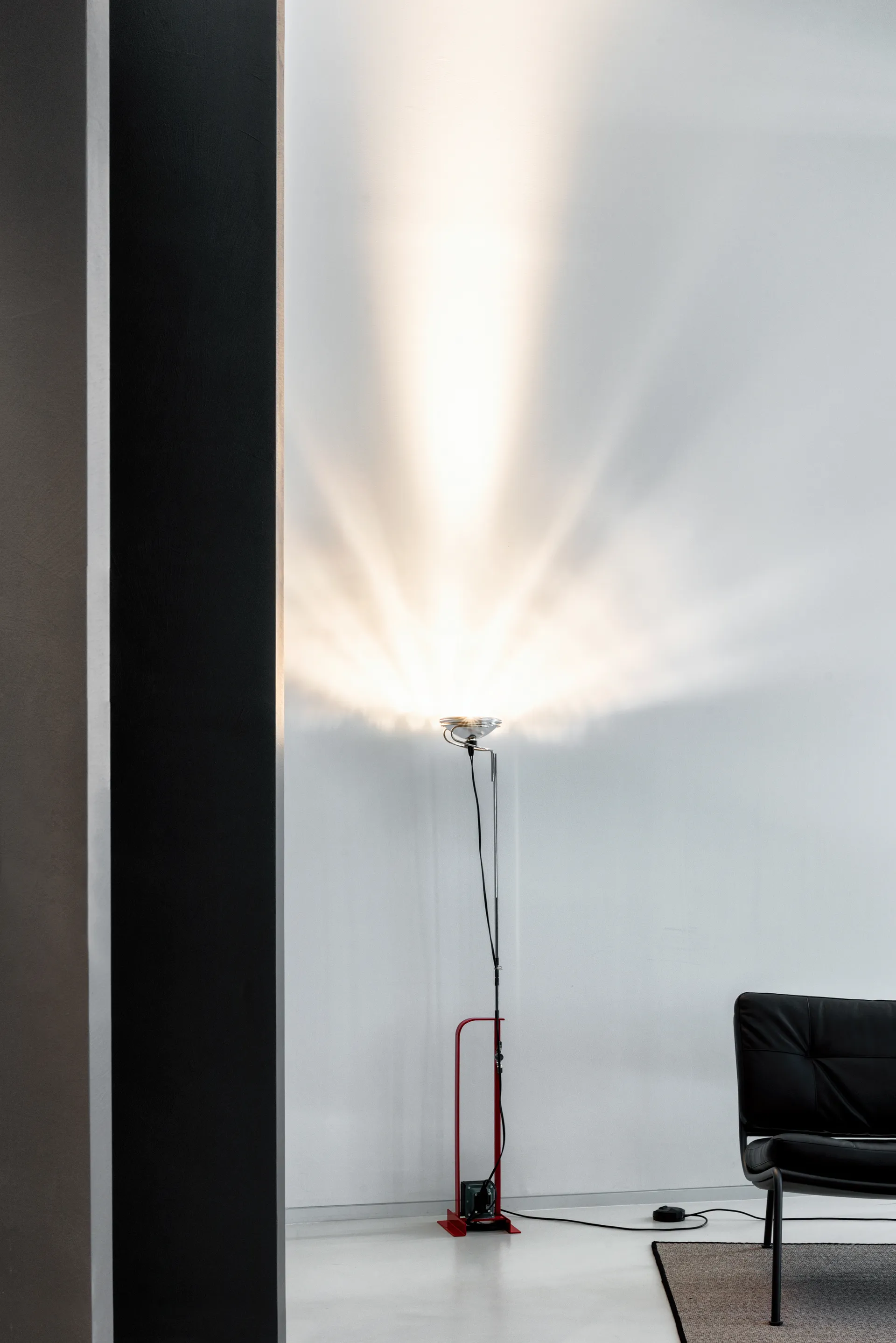 Lámpara de pie Toio Led - Rojo (EU),  Flos