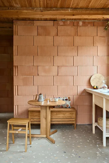 Mesa Trefoil Ø90 cm - Roble - Form & Refine