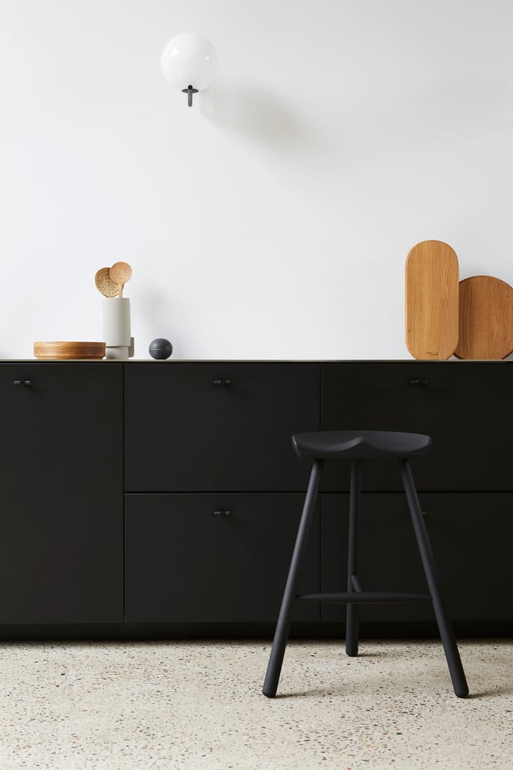 Silla Shoemaker Chair No. 68, Negro Form & Refine