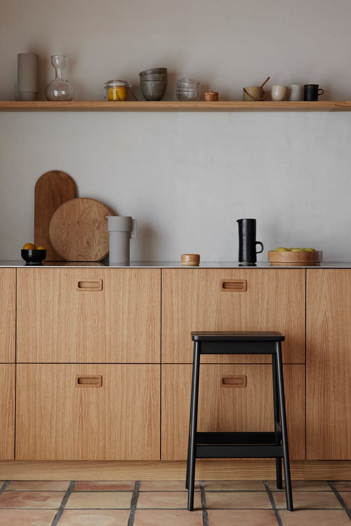 Taburete Angle Standard 65 cm, Black Form & Refine