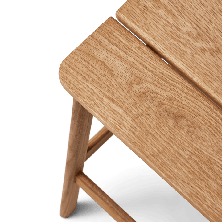 Taburete Angle Standard 65 cm, Roble Form & Refine