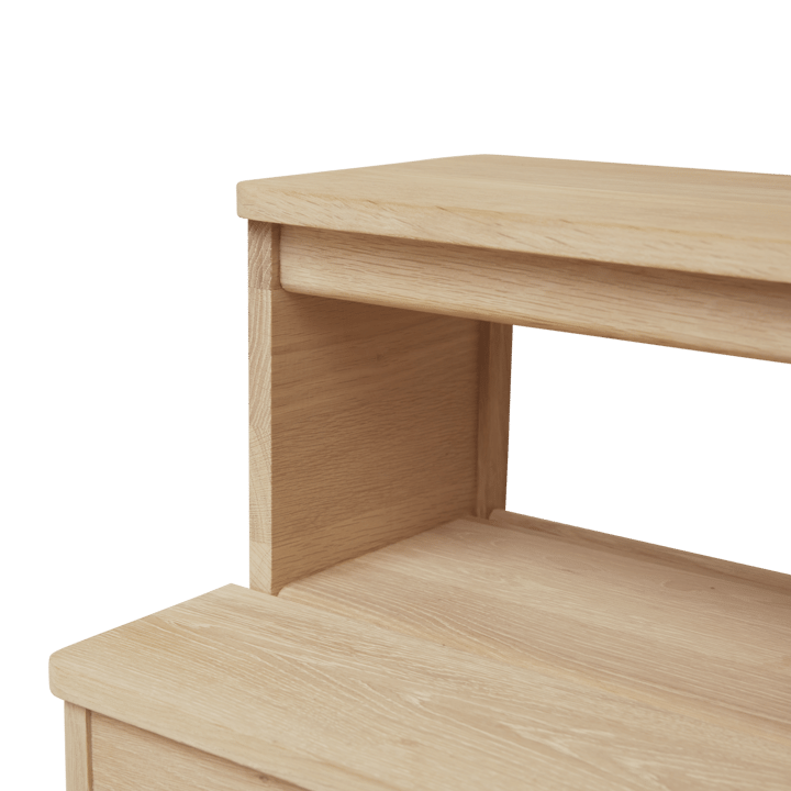 Taburete-escalera A line, Roble blanco Form & Refine