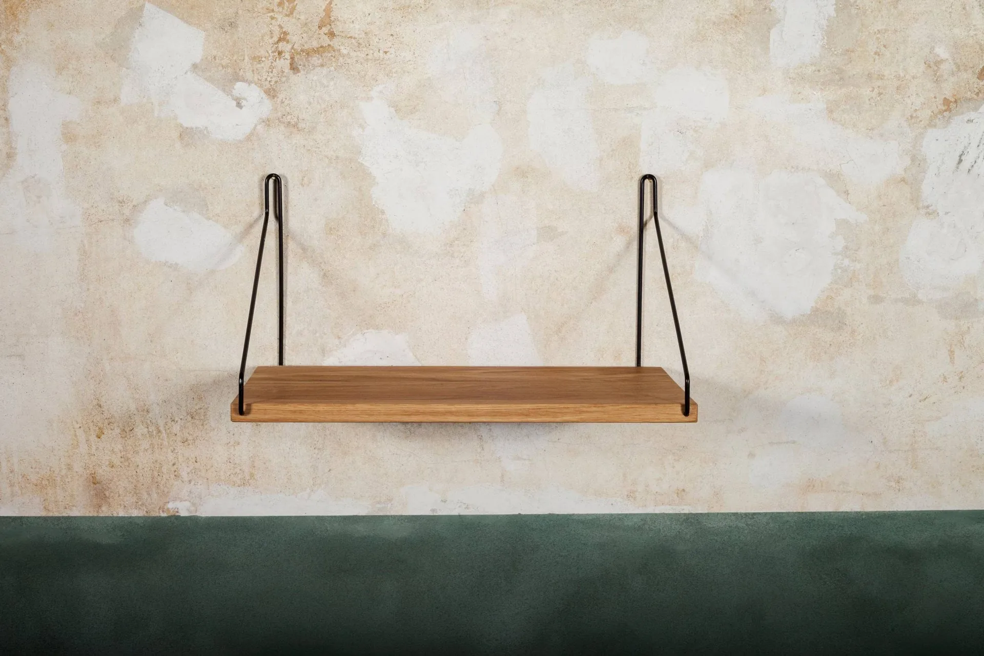Estante de pared Single Shelf, Roble-negro, 40x20 cm FRAMA