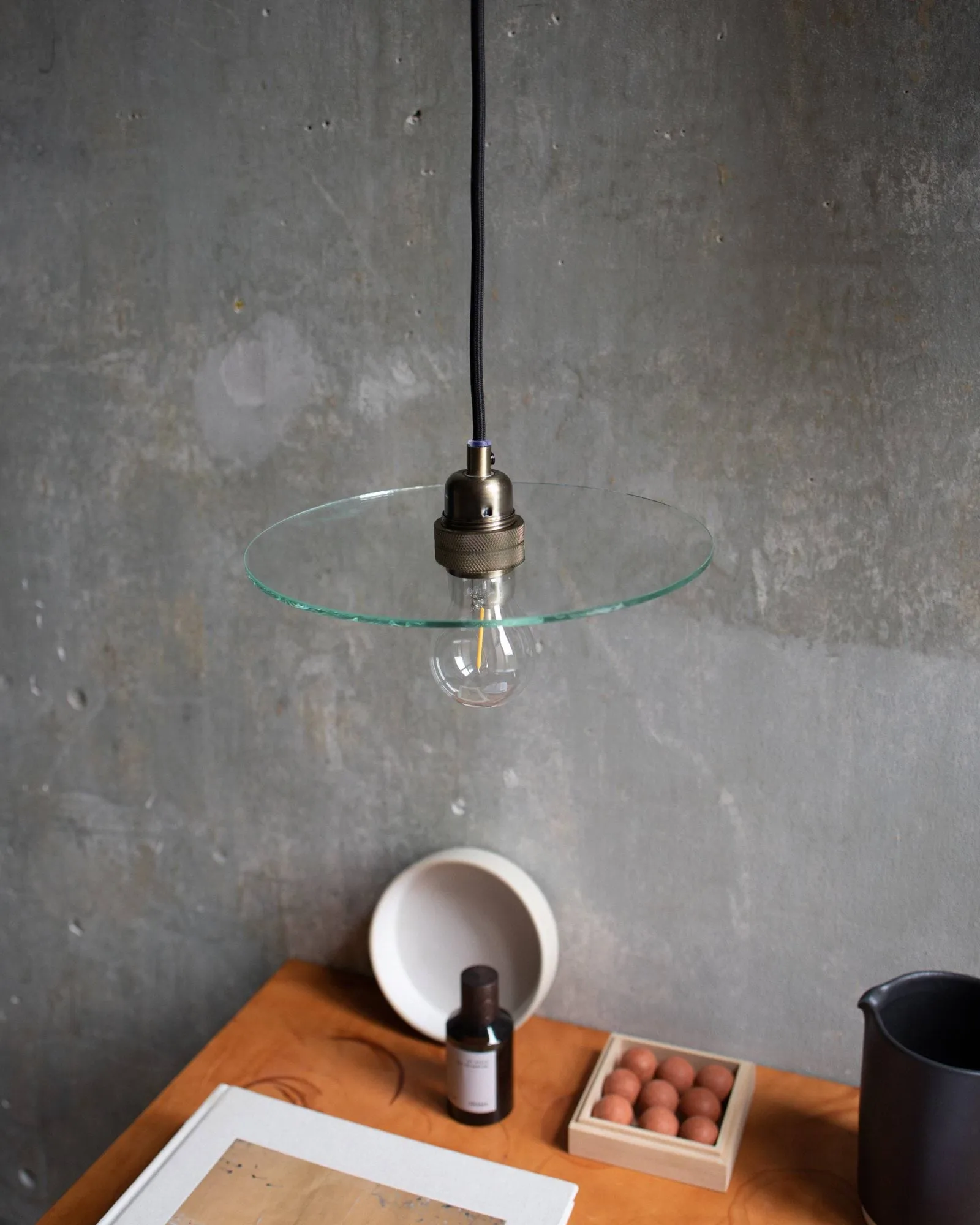 Lámpara colgante Circle Shade, Cristal transparente-acero, Ø25 cm FRAMA