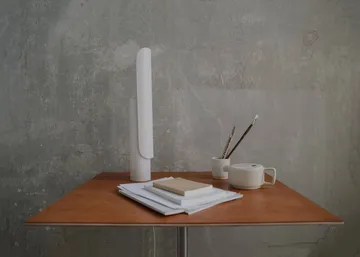 Lámpara de mesa T Lamp - Blanco - FRAMA
