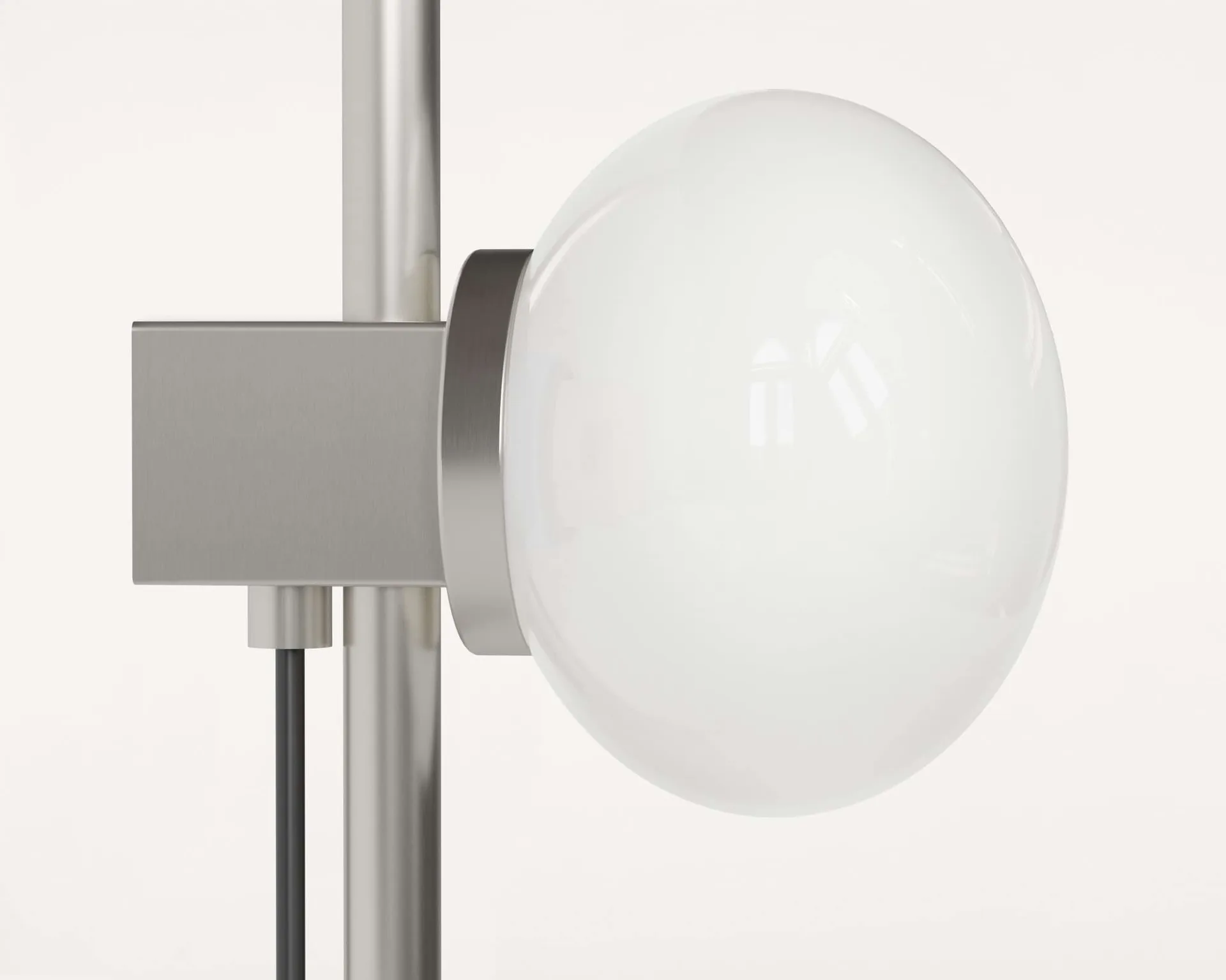Lámpara de pared Ovoid Single, Acero inoxidable-vidrio opalino FRAMA