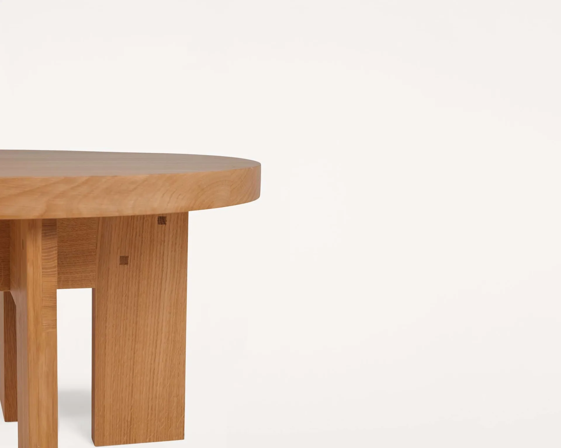 Mesa auxiliar Farmhouse, Roble, 51x55,8x37 cm FRAMA