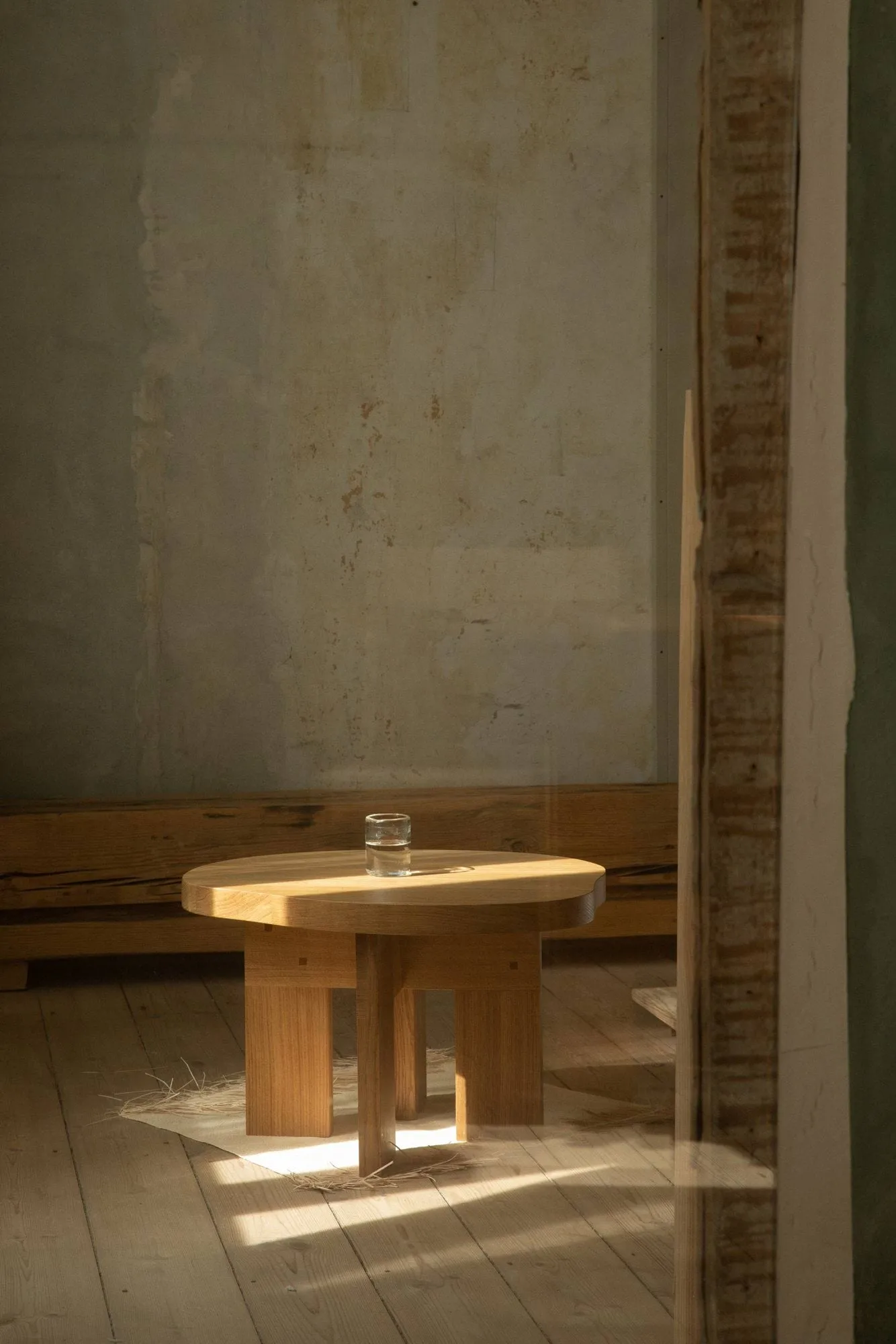 Mesa auxiliar Farmhouse, Roble, 51x55,8x37 cm FRAMA