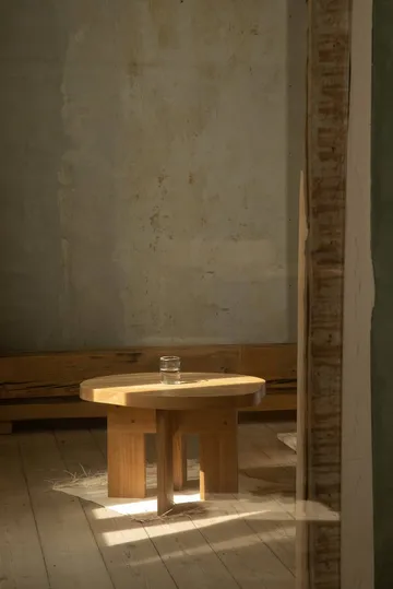 Mesa auxiliar Farmhouse - Roble, 51x55,8x37 cm - FRAMA