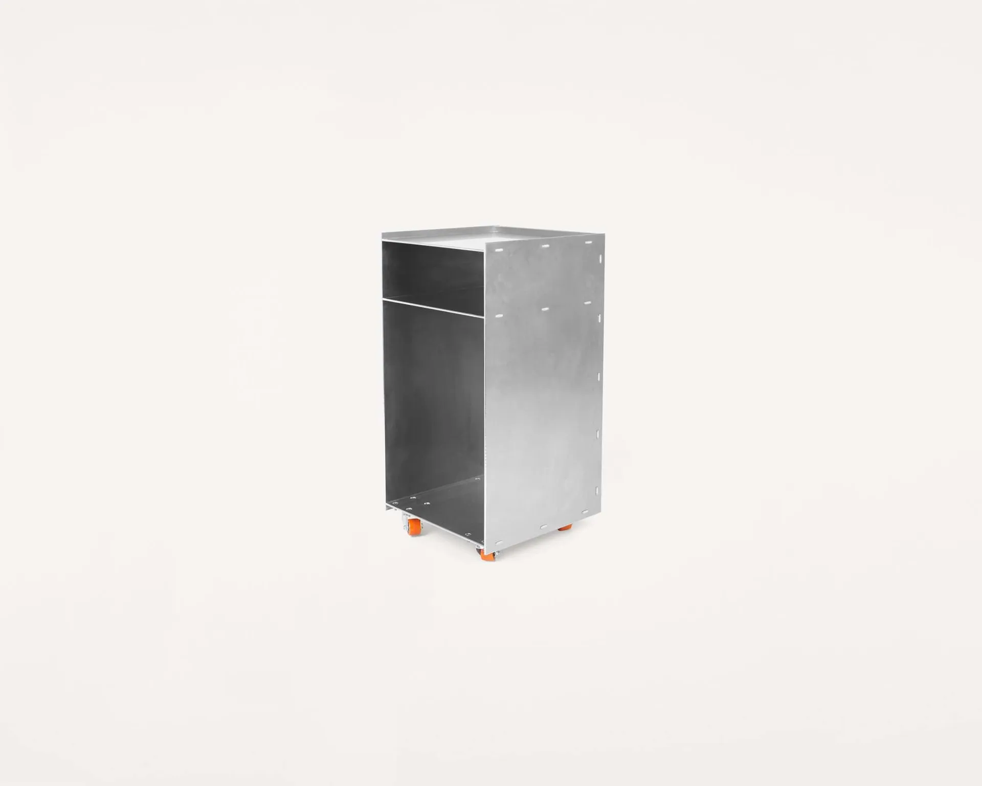 Mesa auxiliar Rivet Cart con ruedas, Aluminio, 32,8x33,8x65 cm FRAMA