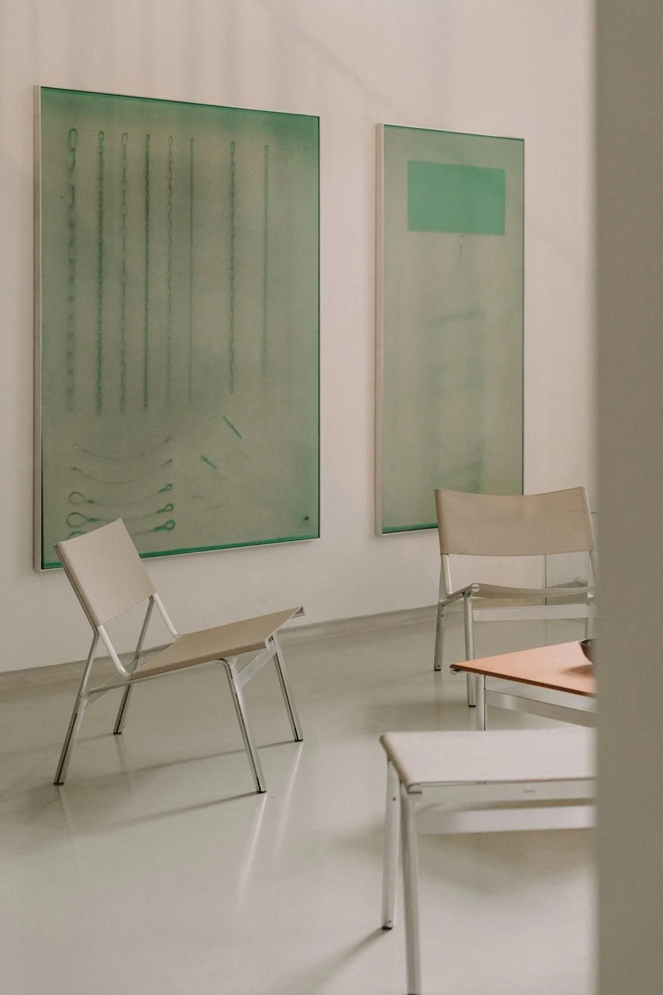 Mesa de centro Union, Aluminio-fresno marrón cálido, 97x60x34,5 cm FRAMA