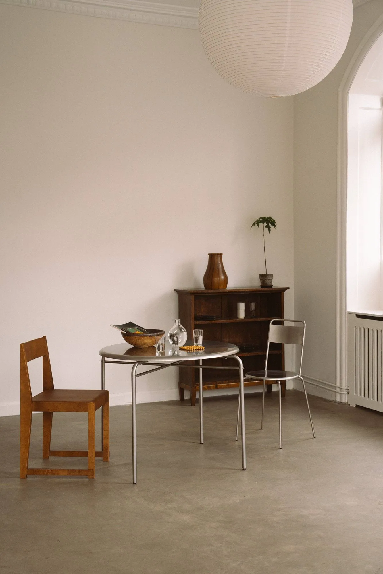 Mesa Petit Rond, Acero inoxidable, Ø90x73 cm FRAMA