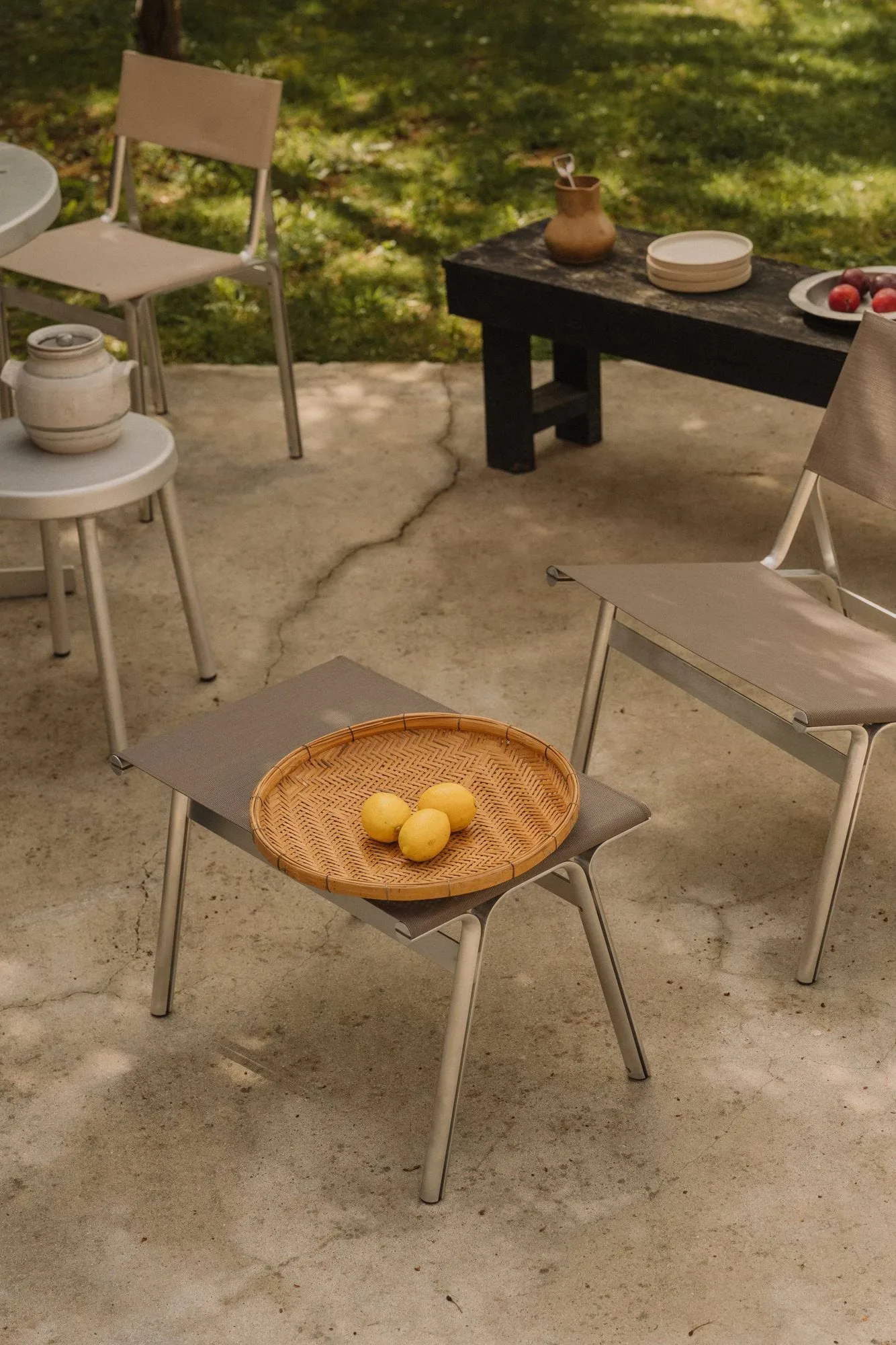 Sillón Union, Aluminium-Sandstone Linen FRAMA
